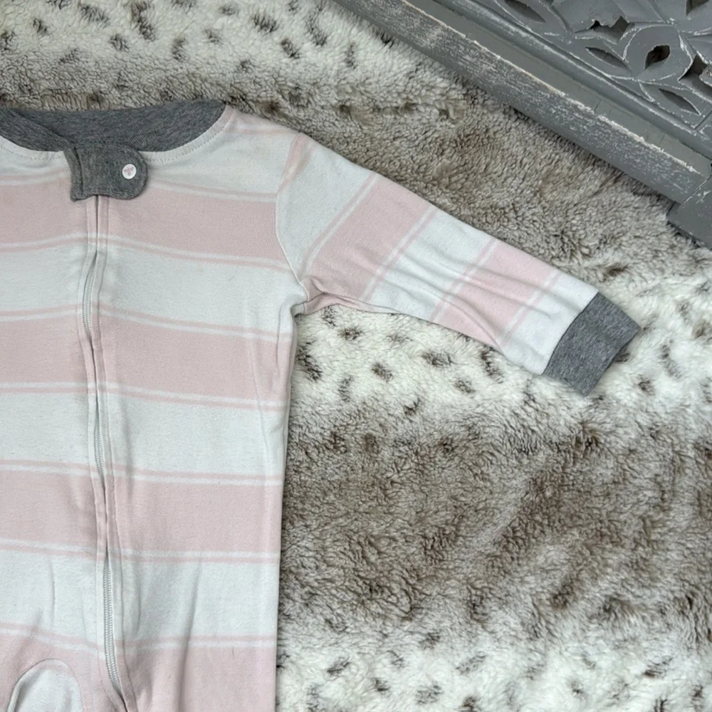 Burt’s Bees Baby Dottie pajamas baby girls 6-9 months pastel pink white stripes